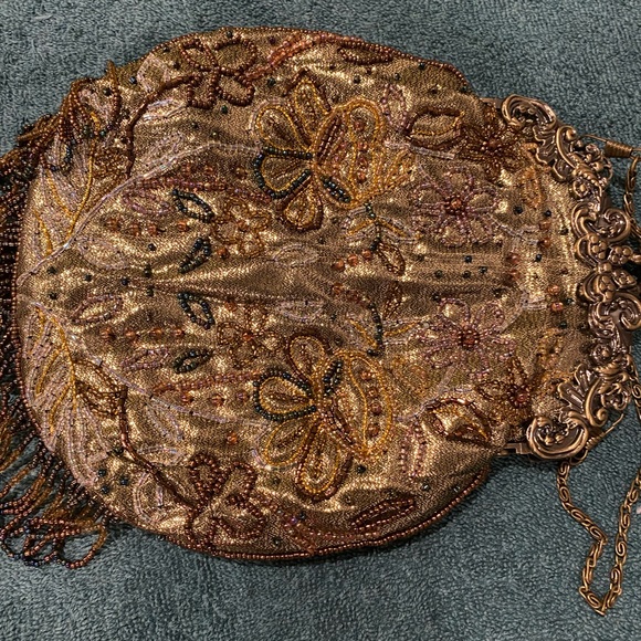 Vintage Cross body bag (Pineapple shape) - Picture 11 of 12